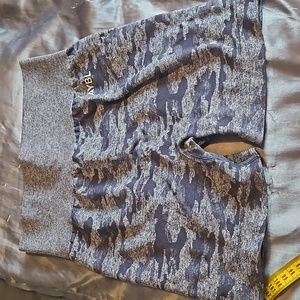 AYBL evolve camo seamless shorts